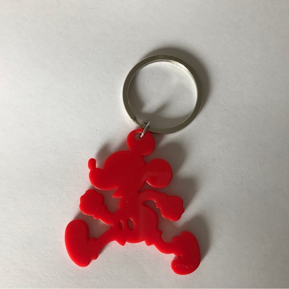 Bundle 3 Disney Keychains Excellent condition - Picture 3 of 4